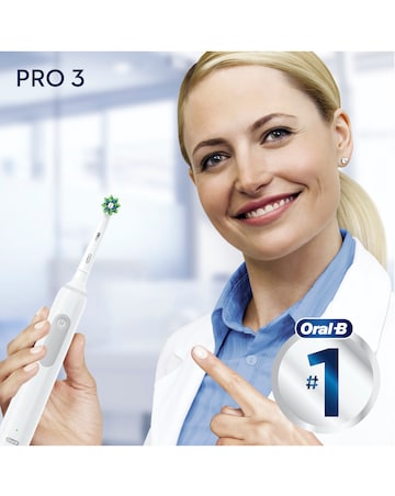 Oral-B Pro 3 3000 Cross Action White Electric Toothbrush