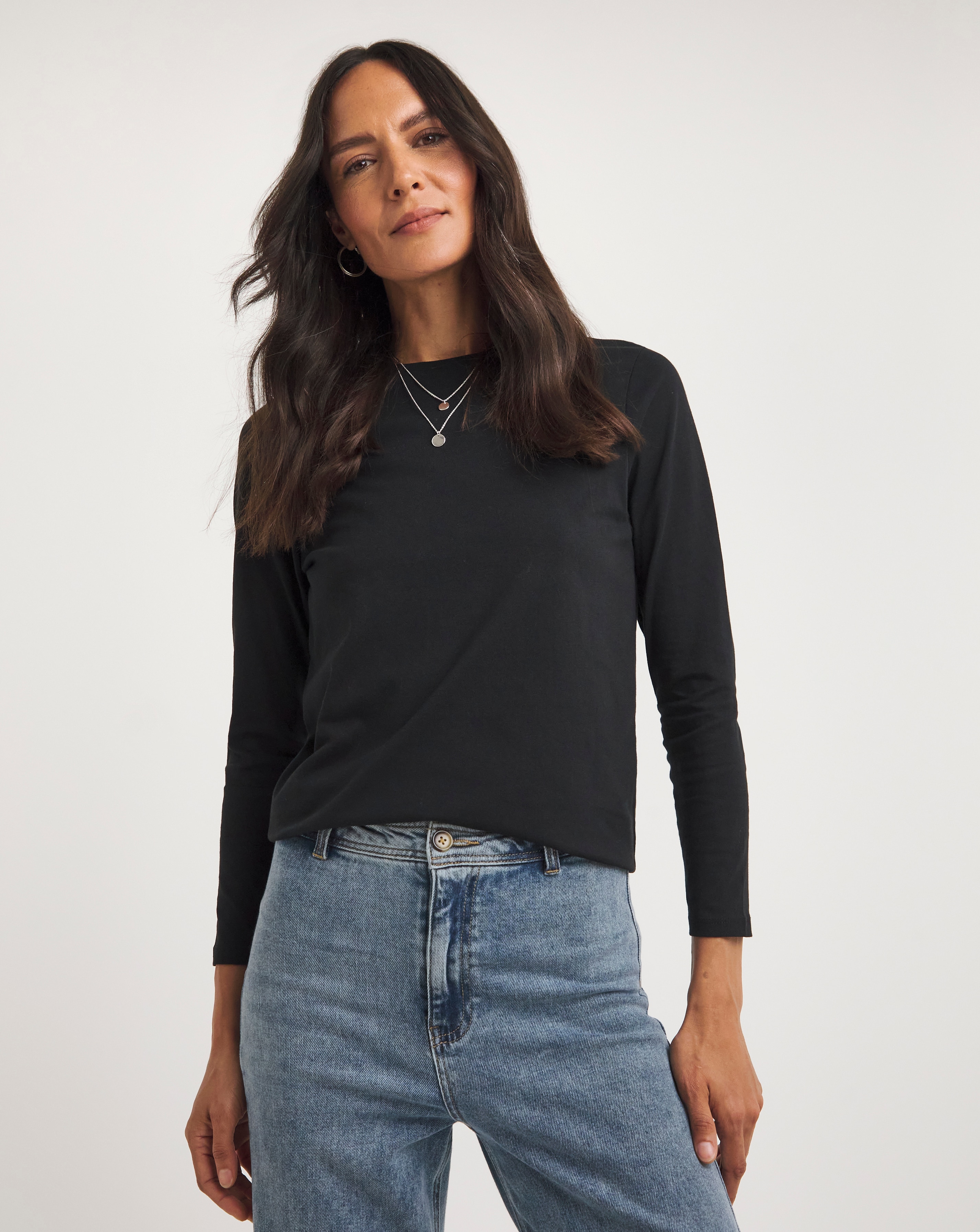 Black crew neck long sleeve best sale