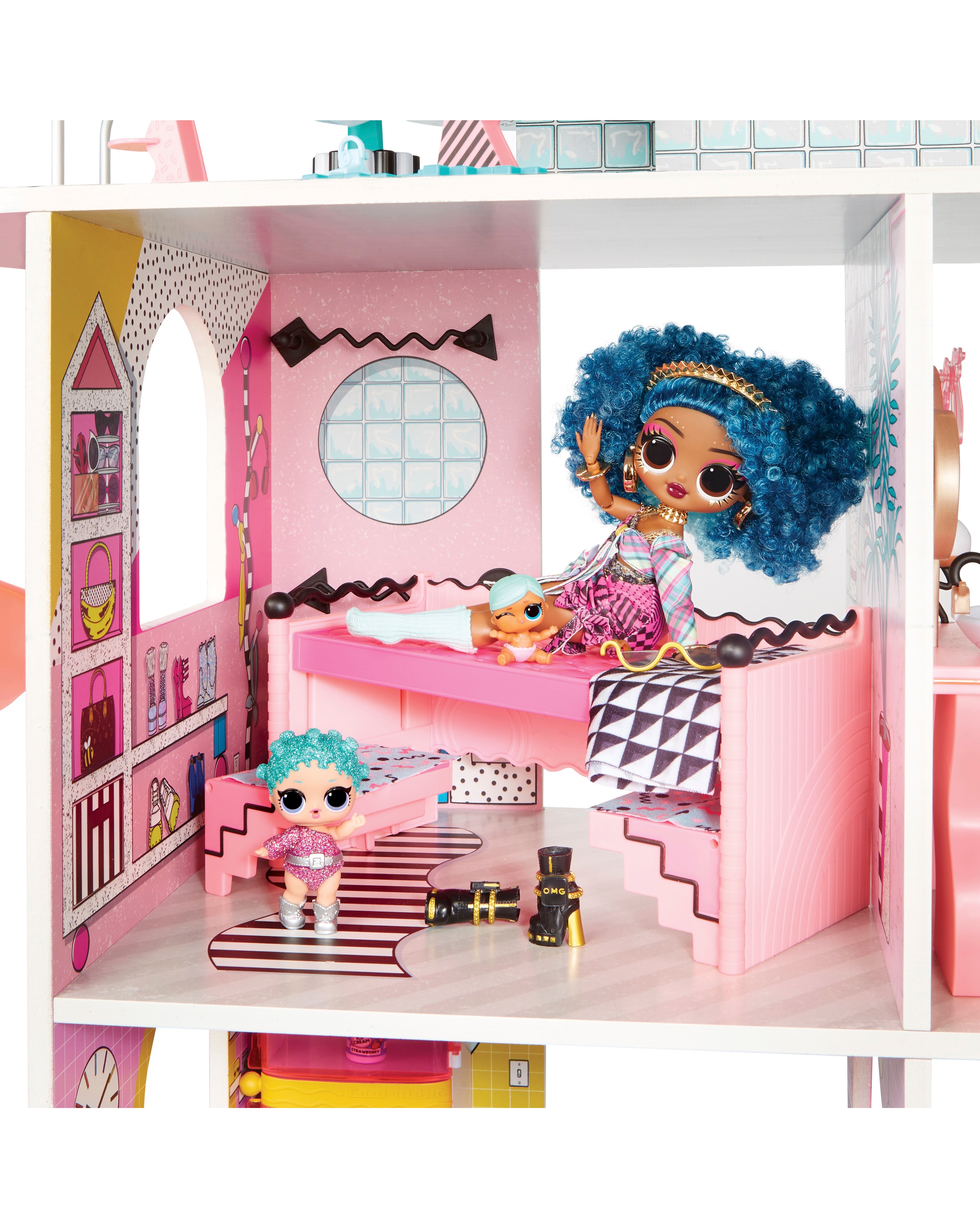 Lol selling Surprise OMG dollhouse