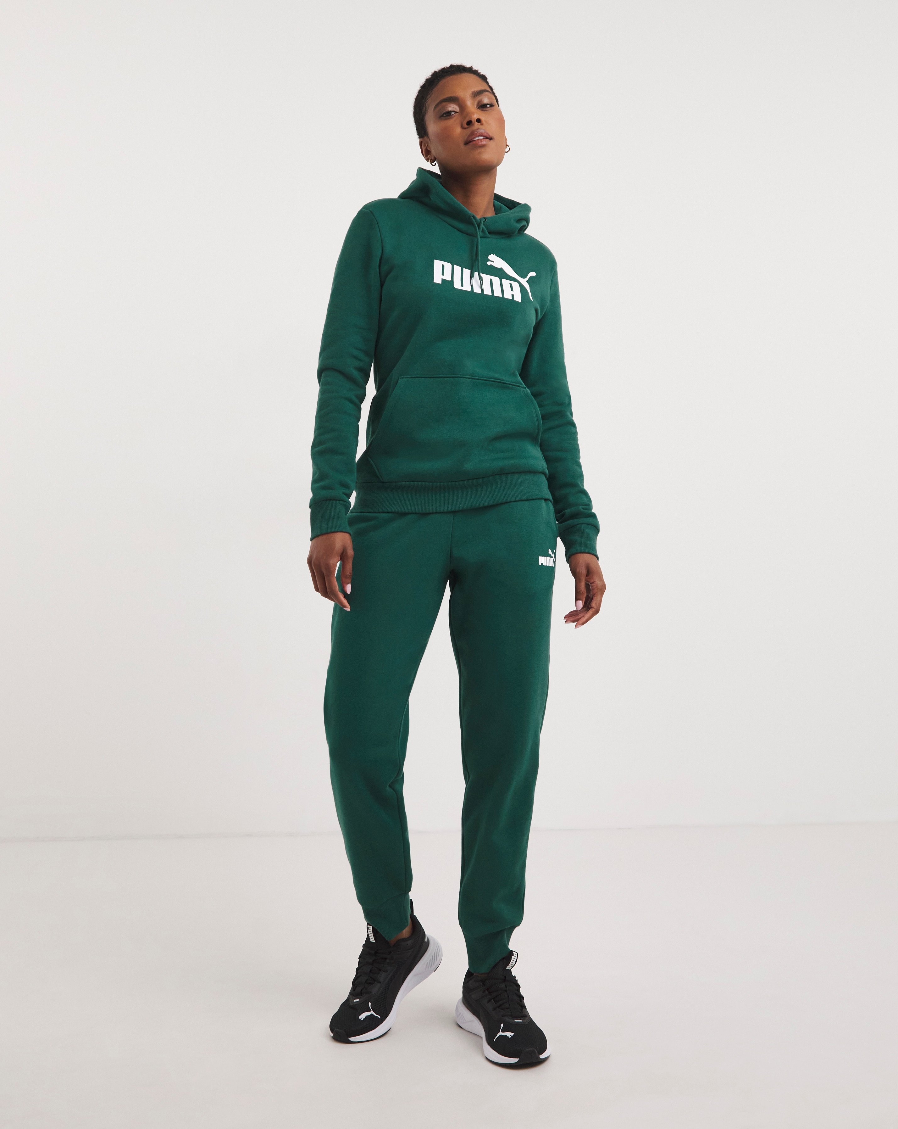 Puma essentials sweatpants sale