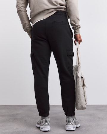 Relaxed Fit Cargo Jogger