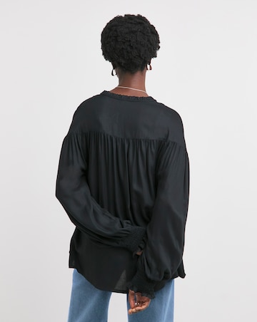 Womens Twill Feminine Blouse - Black