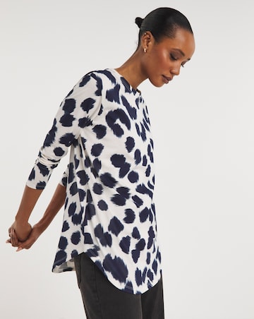 Longline Curved Hem Top