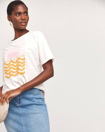 Sunshine Graphic T-Shirt