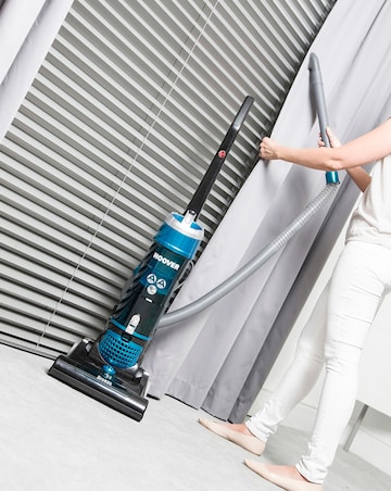 Hoover TH31BO01 Breeze Evo Upright Vacuum