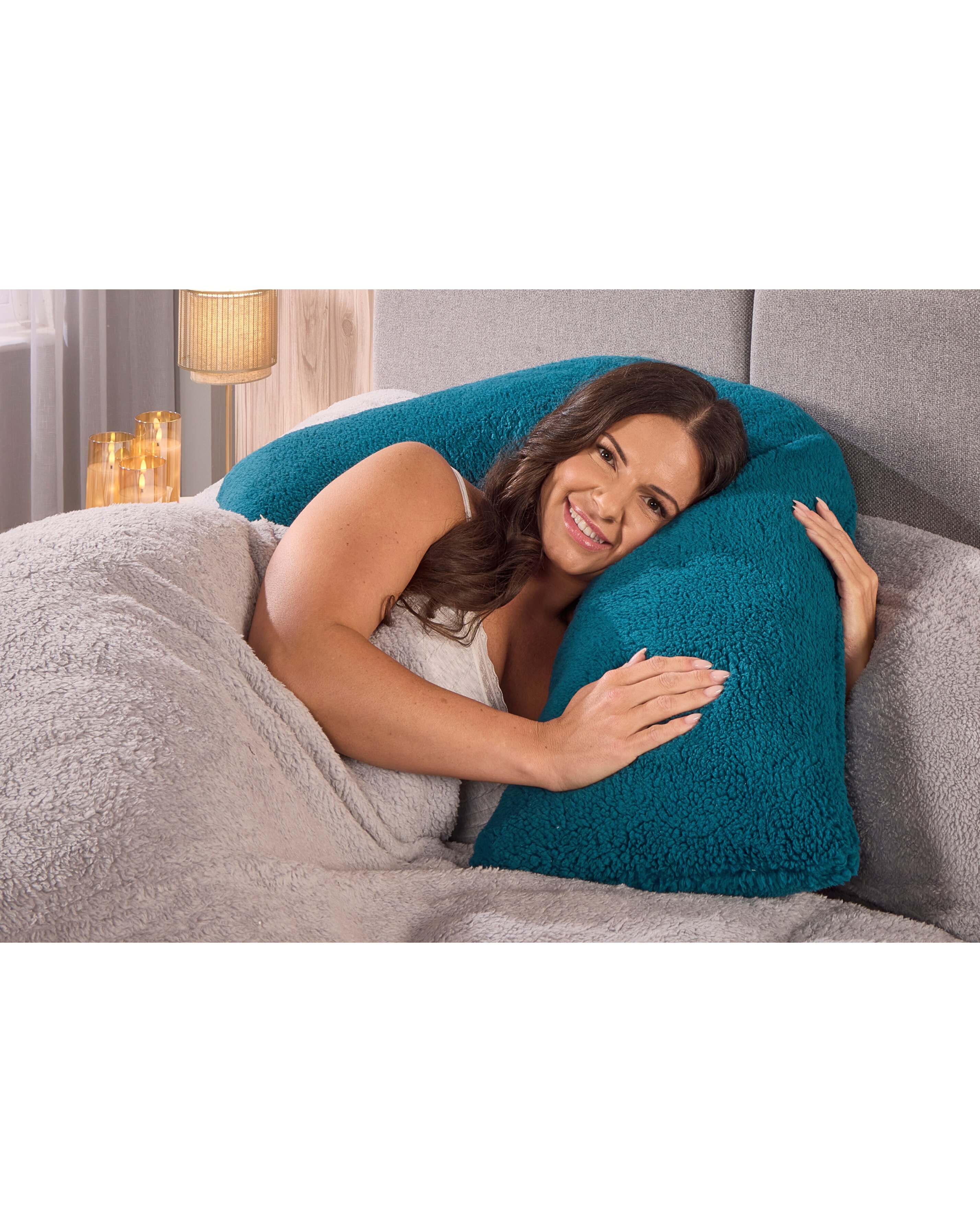 Teddy fleece v pillow online