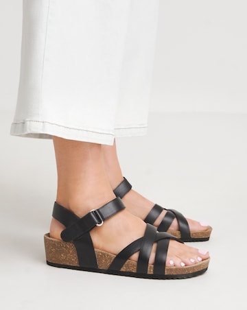 eather Strappy Footbed Sandal Wide E Fit