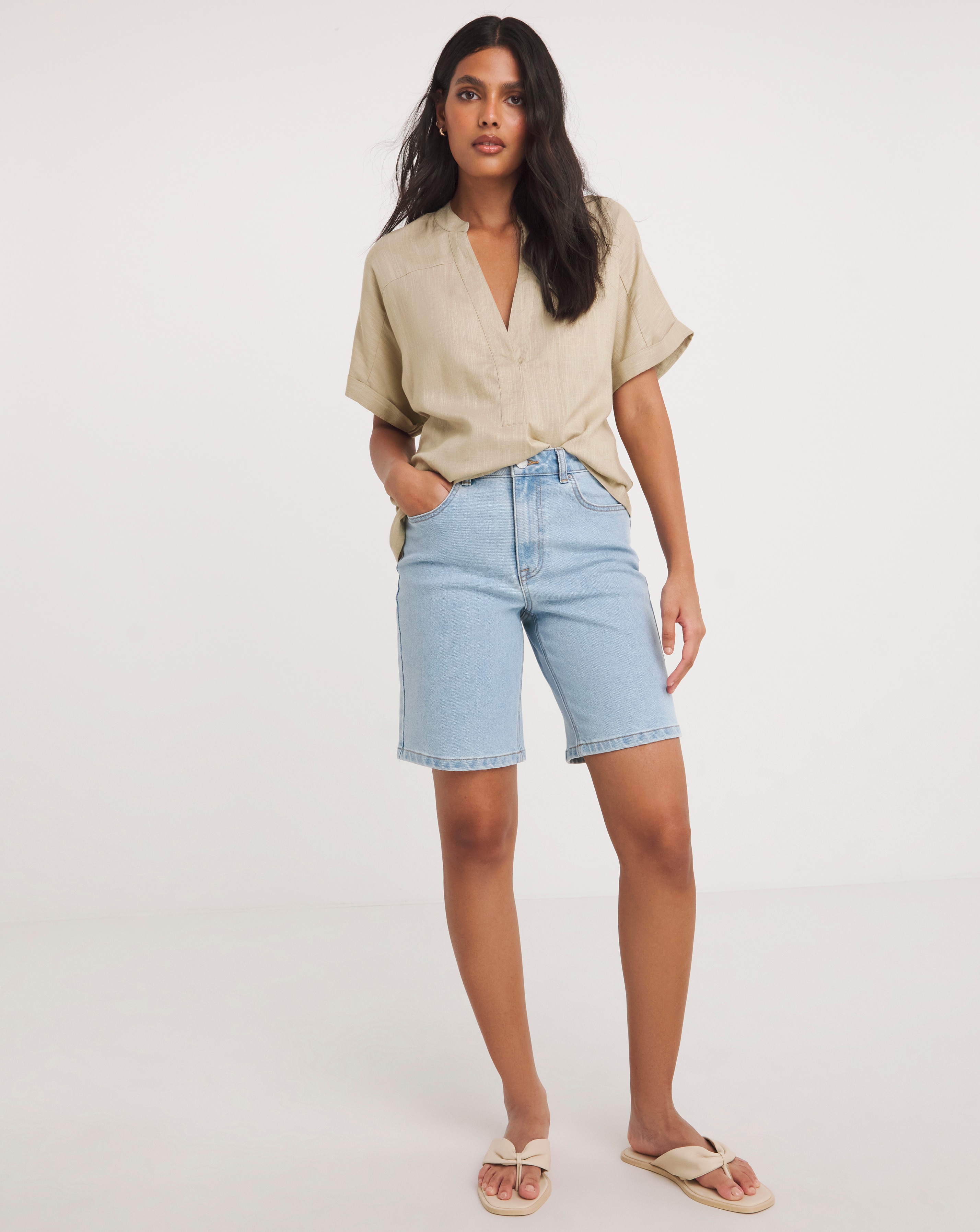 Fashion jean shorts white shirt