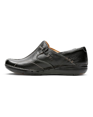 Clarks Un Loop Button Slip On Shoes Wide Fit