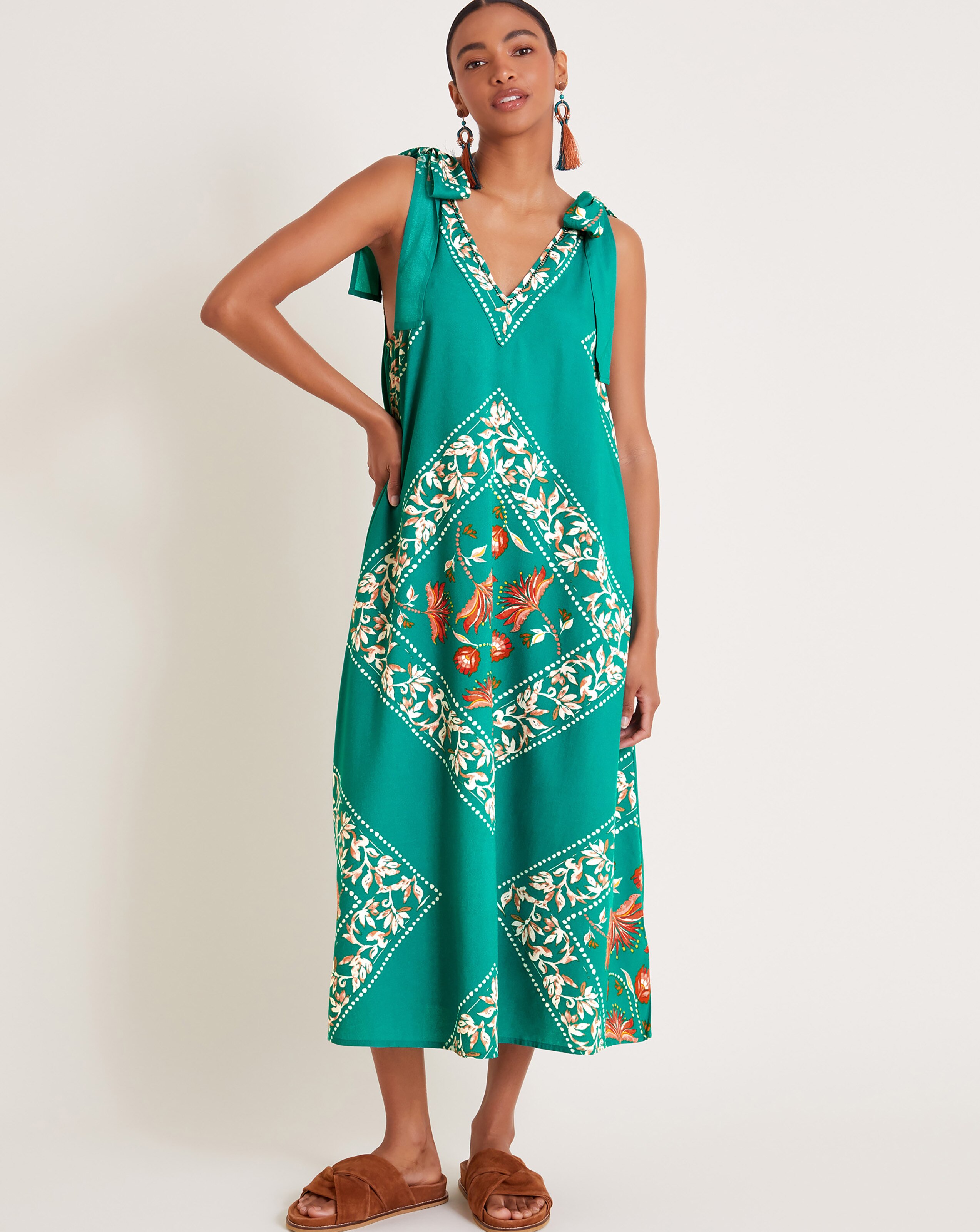 Summer Dresses 2024, Holiday Dresses | JD Williams